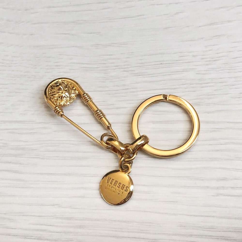 B/N Authentic Versus Key Chain